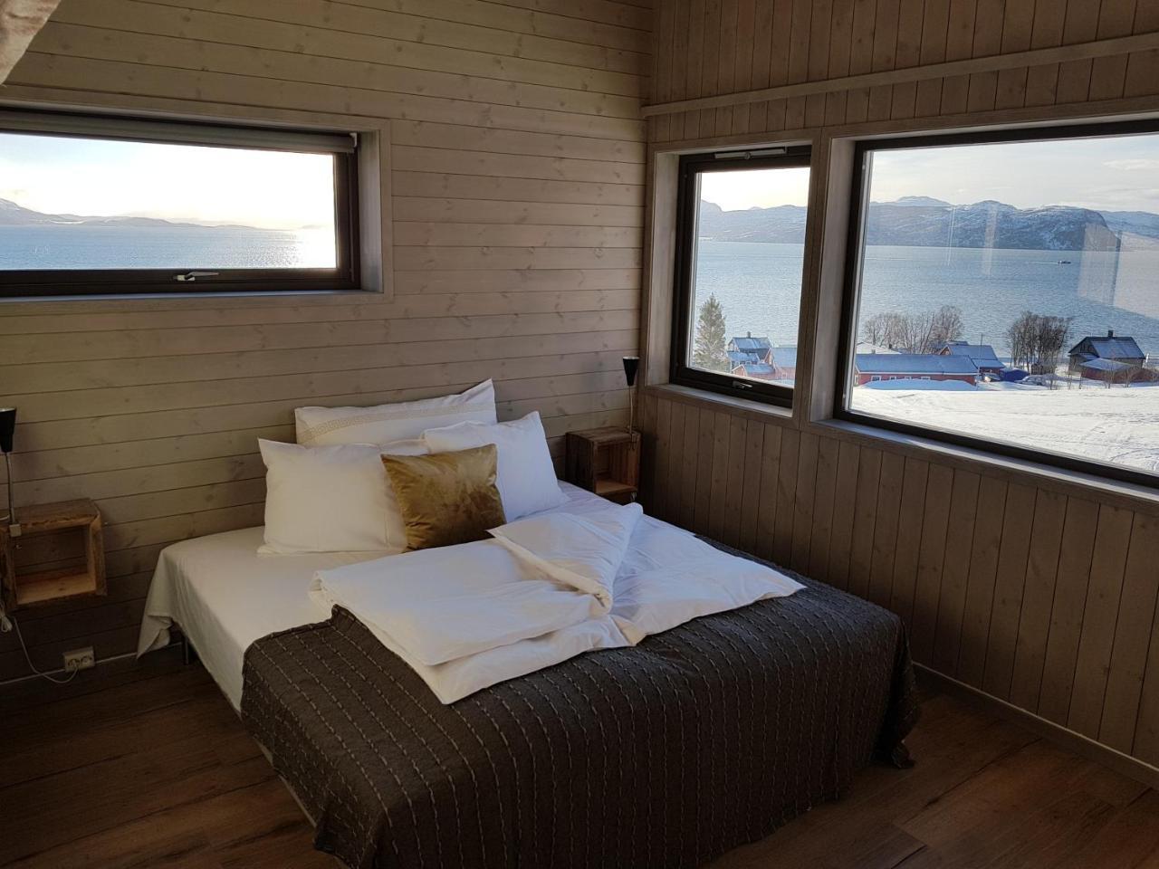 Yggdrasil Farmhotel Retreat, Spa & Yoga Straumsbukta Экстерьер фото
